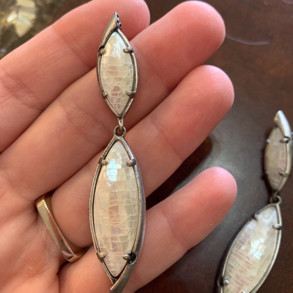Kendra Scott white stone earrings